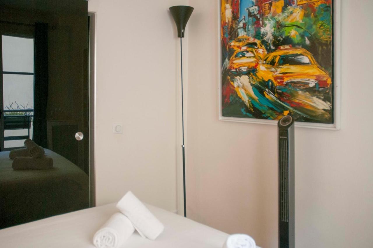Bright & Spacious Apartment In Madeleine Paris Bagian luar foto